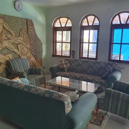 Konukevi Romantik Dalla 4*