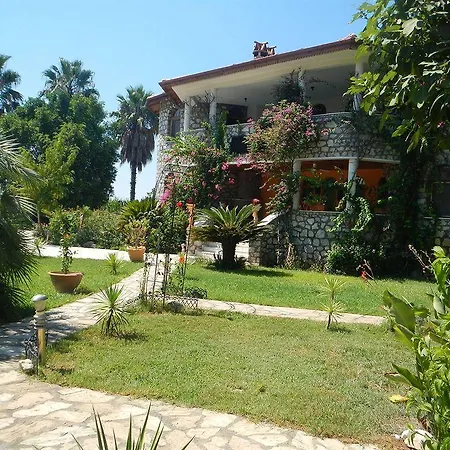 Romantik Dalla Konukevi