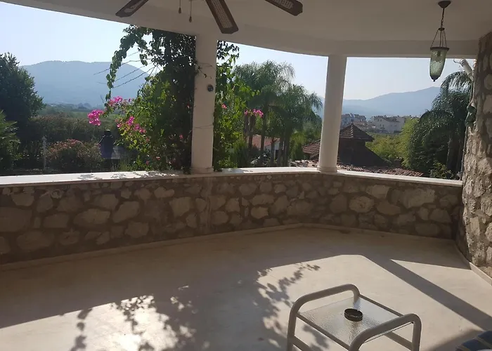 Casa de hóspedes Romantik 4*